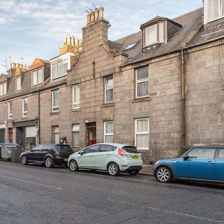 Hutch 2 Bed Apart Aberdeen Exterior foto